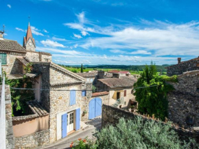 Cosy Holiday Home in Saint Laurent de Carnols with Balcony